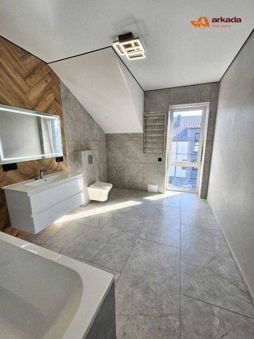 Готовий таунхаус з ремонтом