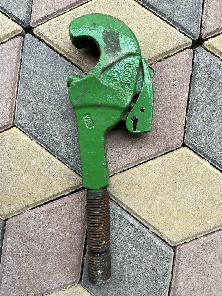 Końcówka łącznika hak John Deere Kat 3