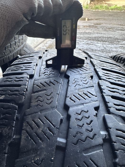 Шини 235 65 16с зимові Спрінтер Мастер Мовано Крафтер