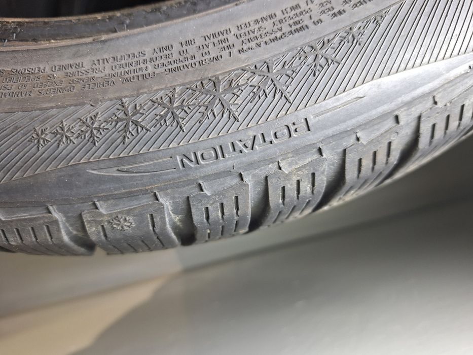 Opony zimowe Barum 205/50R17