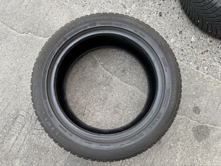 NOKIAN TYRES Seasonproof 1 205/55 R17 dot 2023r