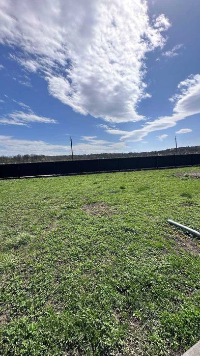 Продається чудовий двоповерховий будинок у мальовничому селі Малинівка