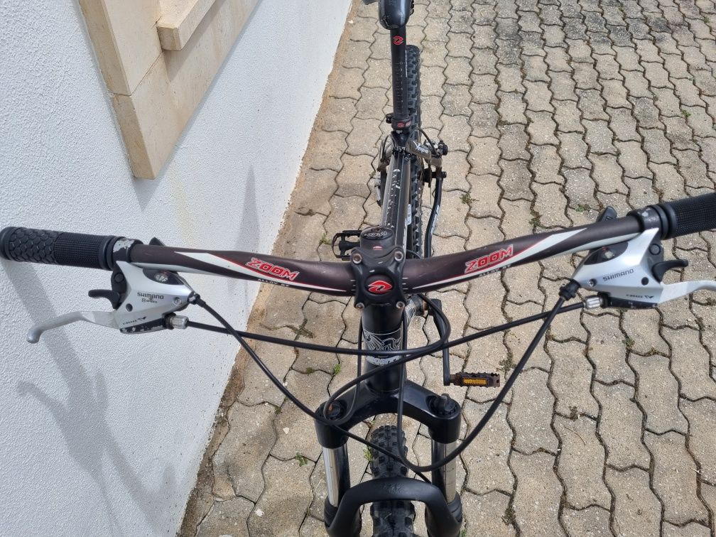 Bicicleta Monty BTT