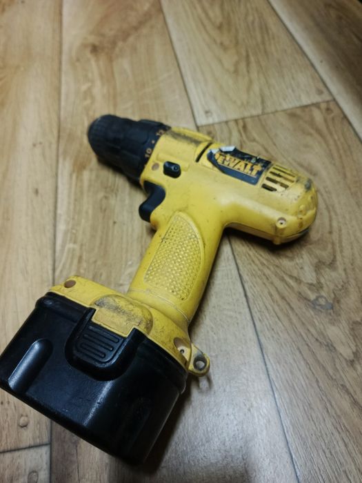 Wkrętarka 12V DeWalt