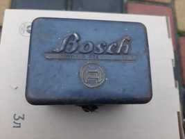 Продаю вінтажну коробку для лампи "Bosch"