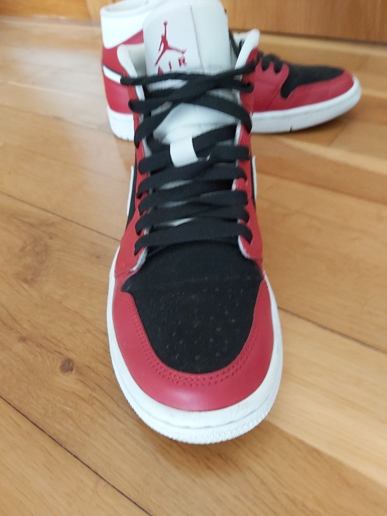 Jordan 1 Mid Gym Red Black