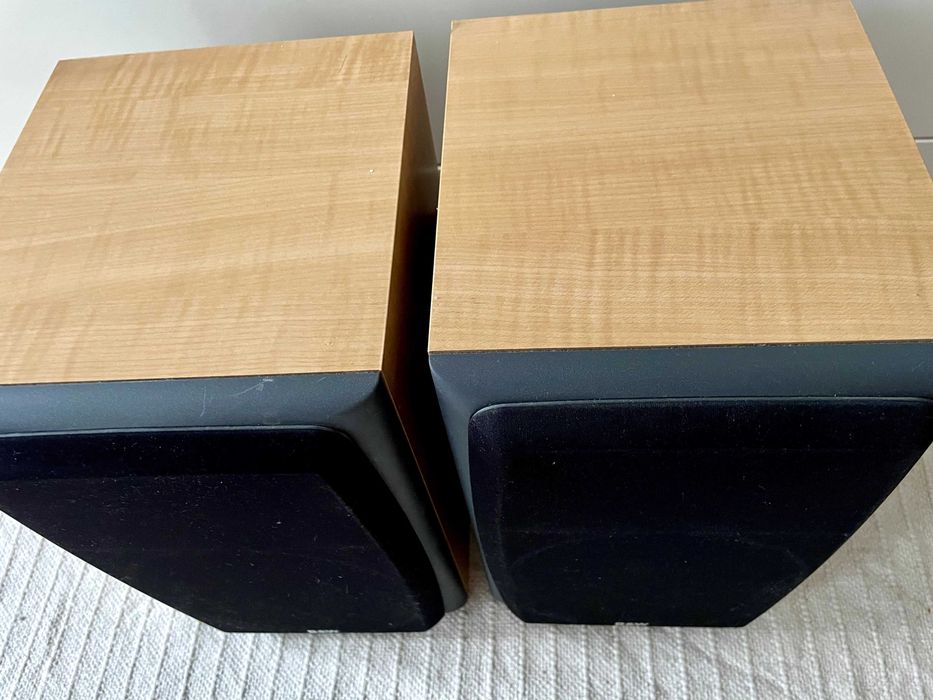 Kolumny głośniki Bowers&Wilkins BM303