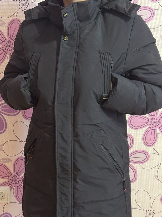 Продам зимову куртку на хлопця