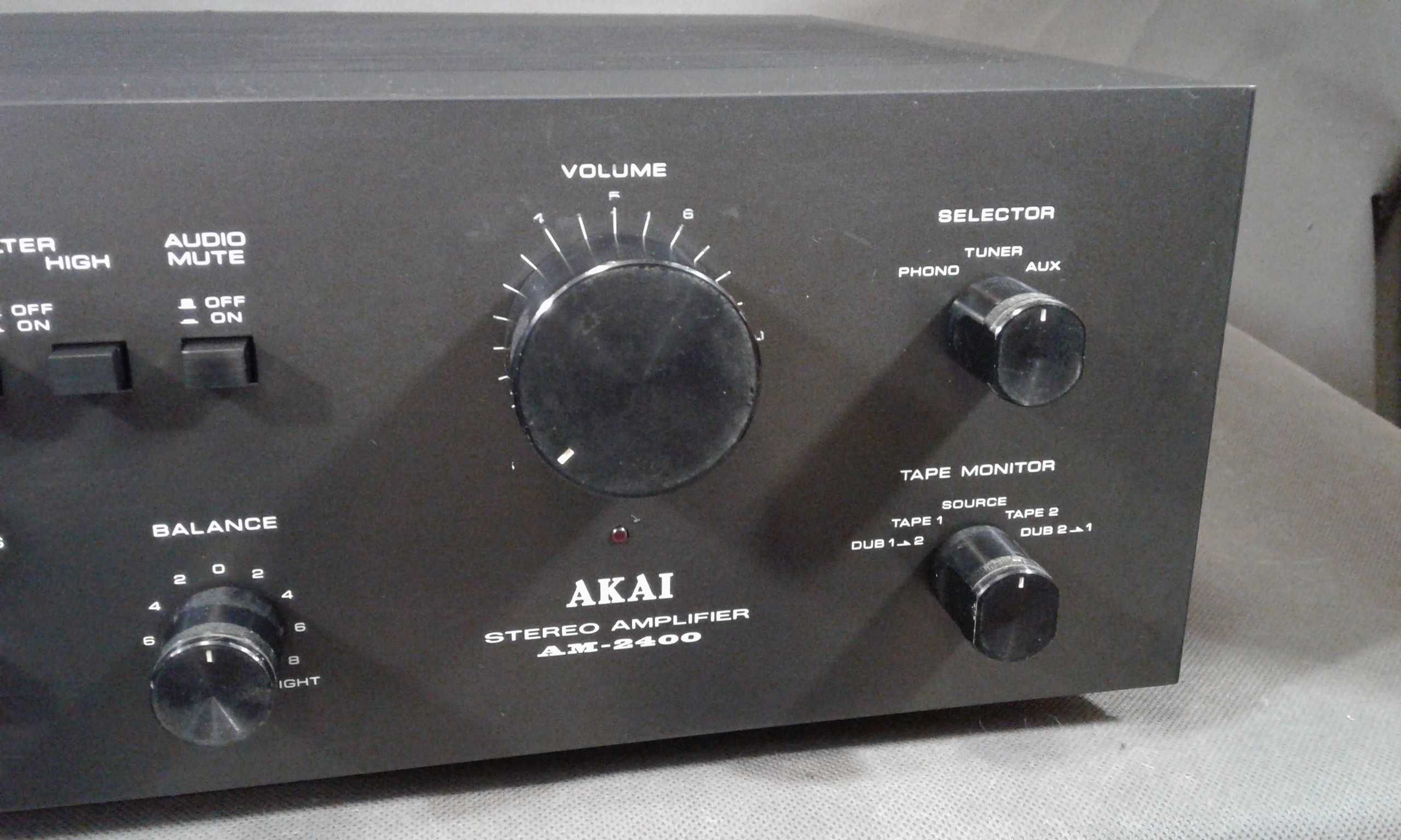 AKAI AM-2400,wzmacniacz stereo