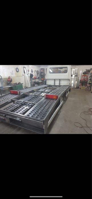 Zabudowa  Najazd auto-laweta stal