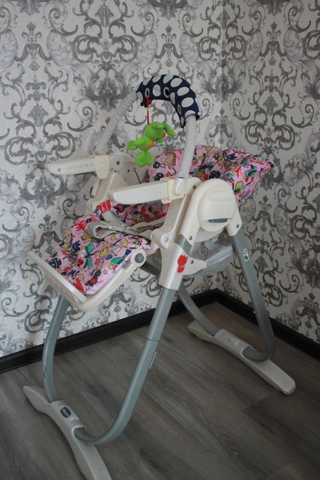 Стільчик для годування CHICCO