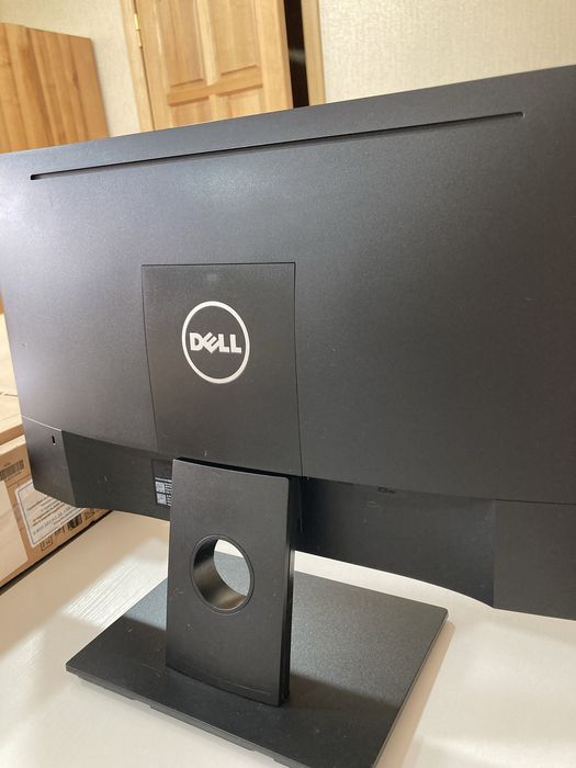 Монітор  DELL E2218HN