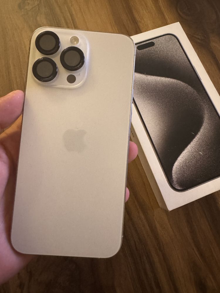 iPhone 15 Pro Max