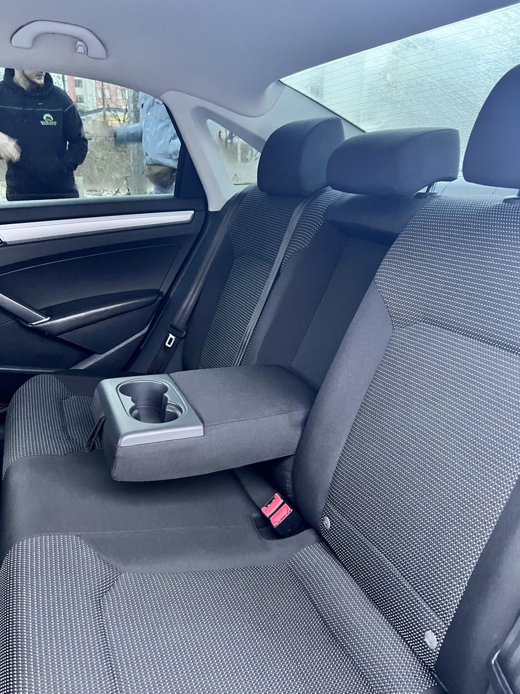 Volkswagen Passat B8 2016 продам авто