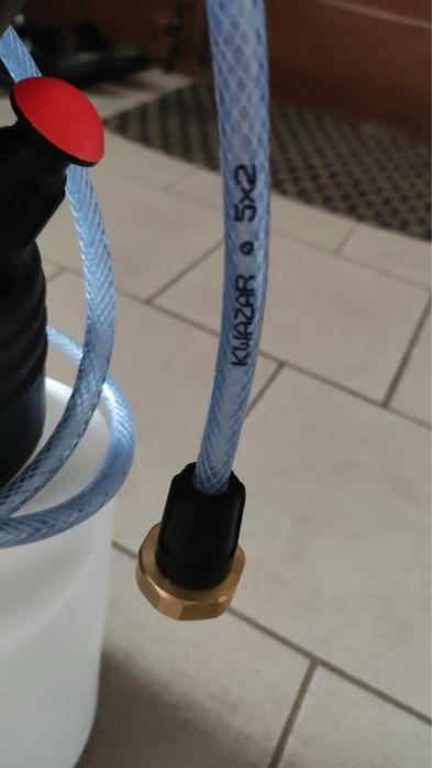 Pompka pompa do instalacji  wody forowoltaniki Hewalex