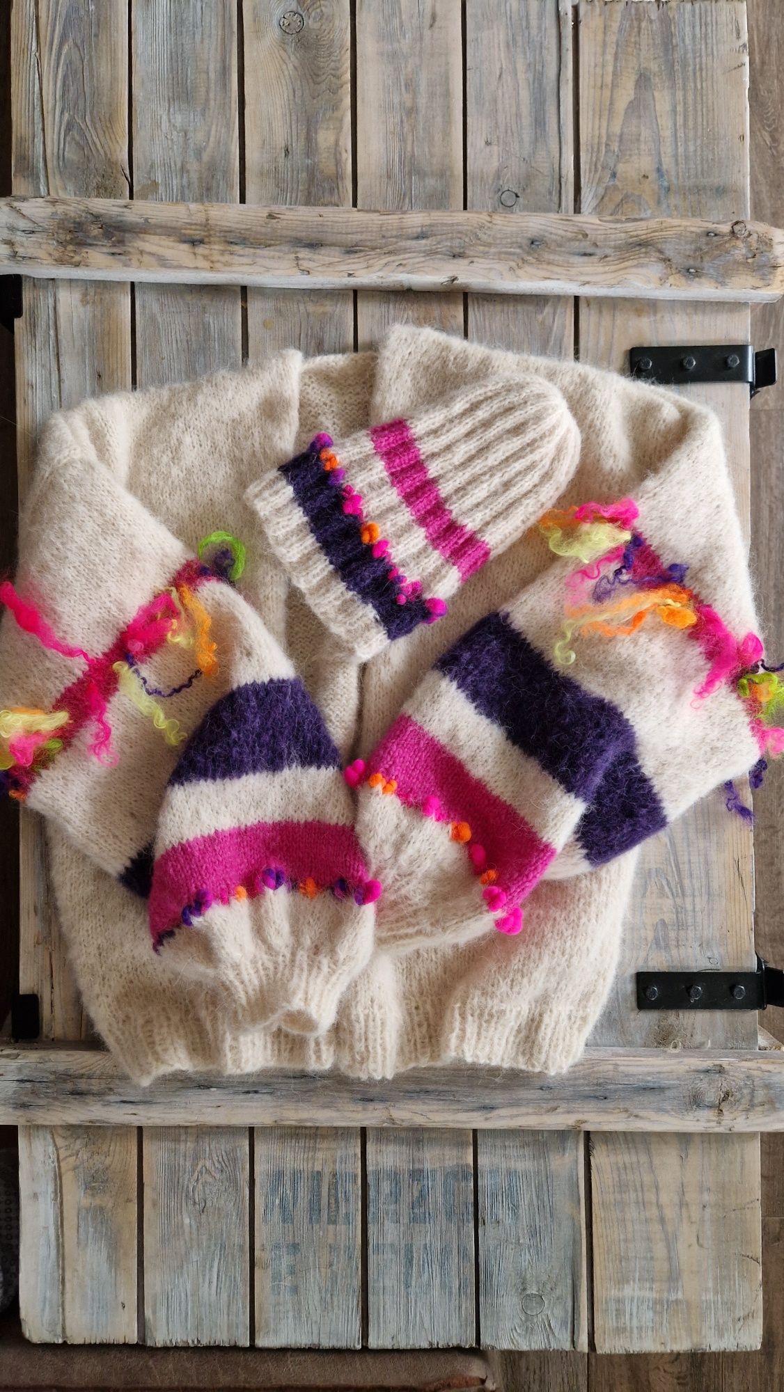 Sweter i czapka ręcznie robione hand made