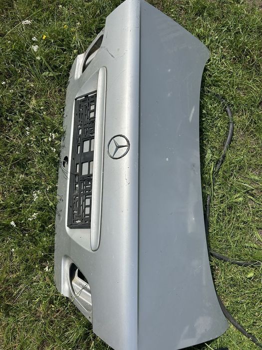 klapa bagażnika zdrowa mercedes w210 wwa