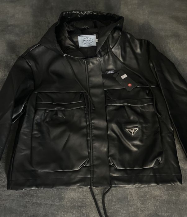 Куртка шкіряна Prada