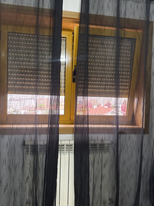 Cortinados semi-transparentes