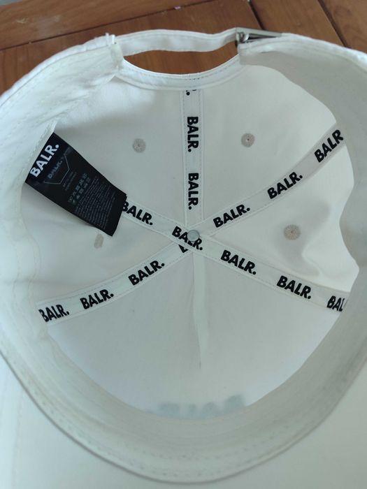 Boné original da BALR. Como novo! Desconto de 50%