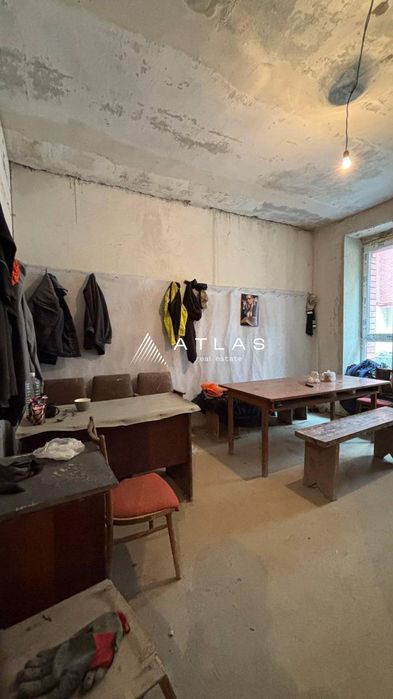 Кв.м - 43,5. Продаж квартири по вул. Чупринки