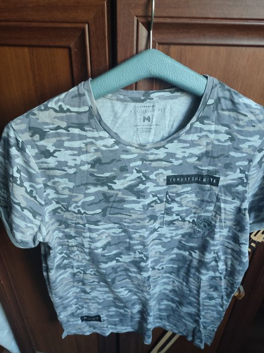 Футболки  (7 шт) на підлітка/чоловіка