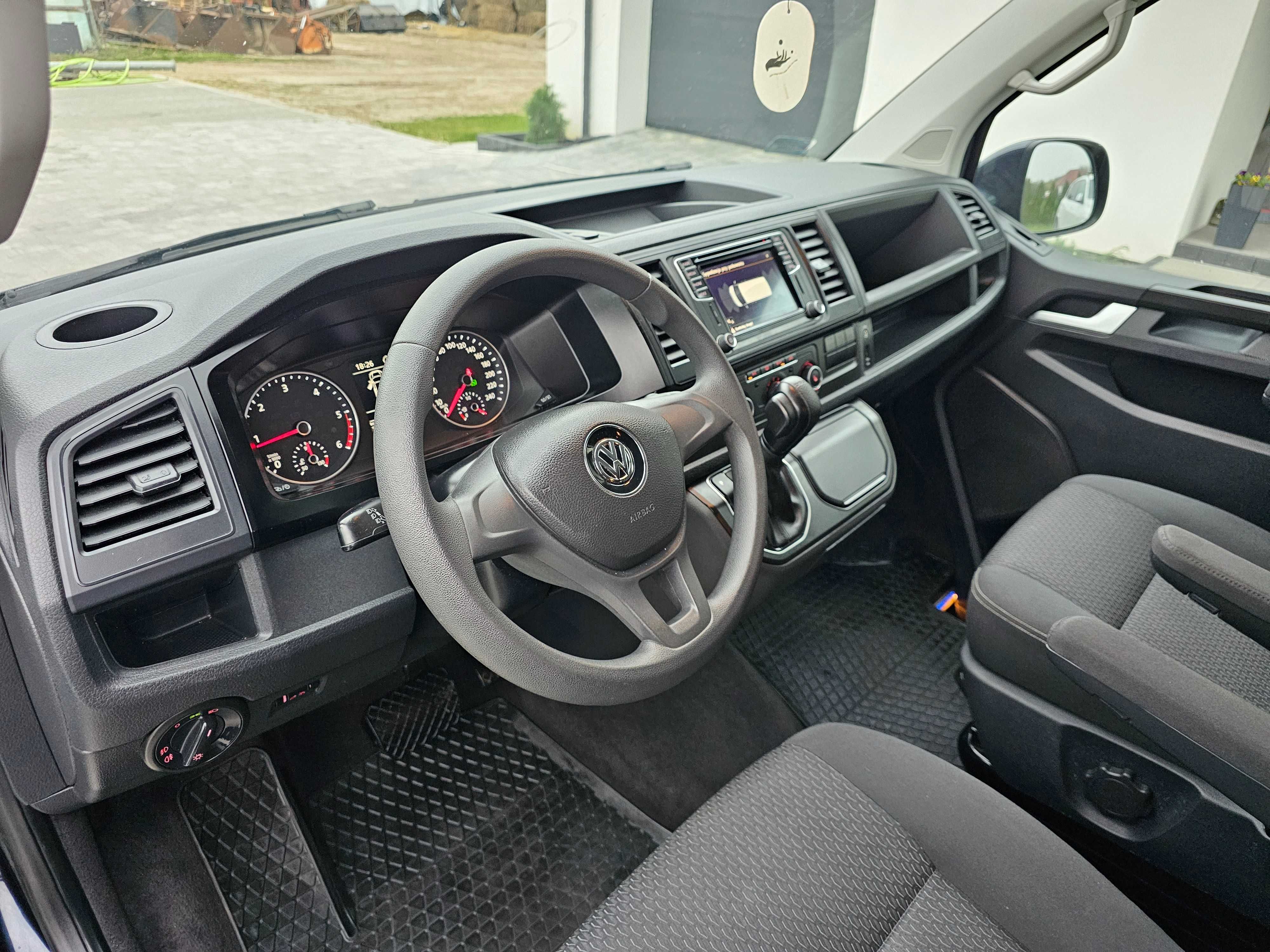 Volkswagen Multivan T6 DSG 2.0 TDI 127316 km