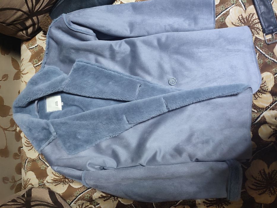 Продам шубу мягеньку, теді, на зиму , пряма