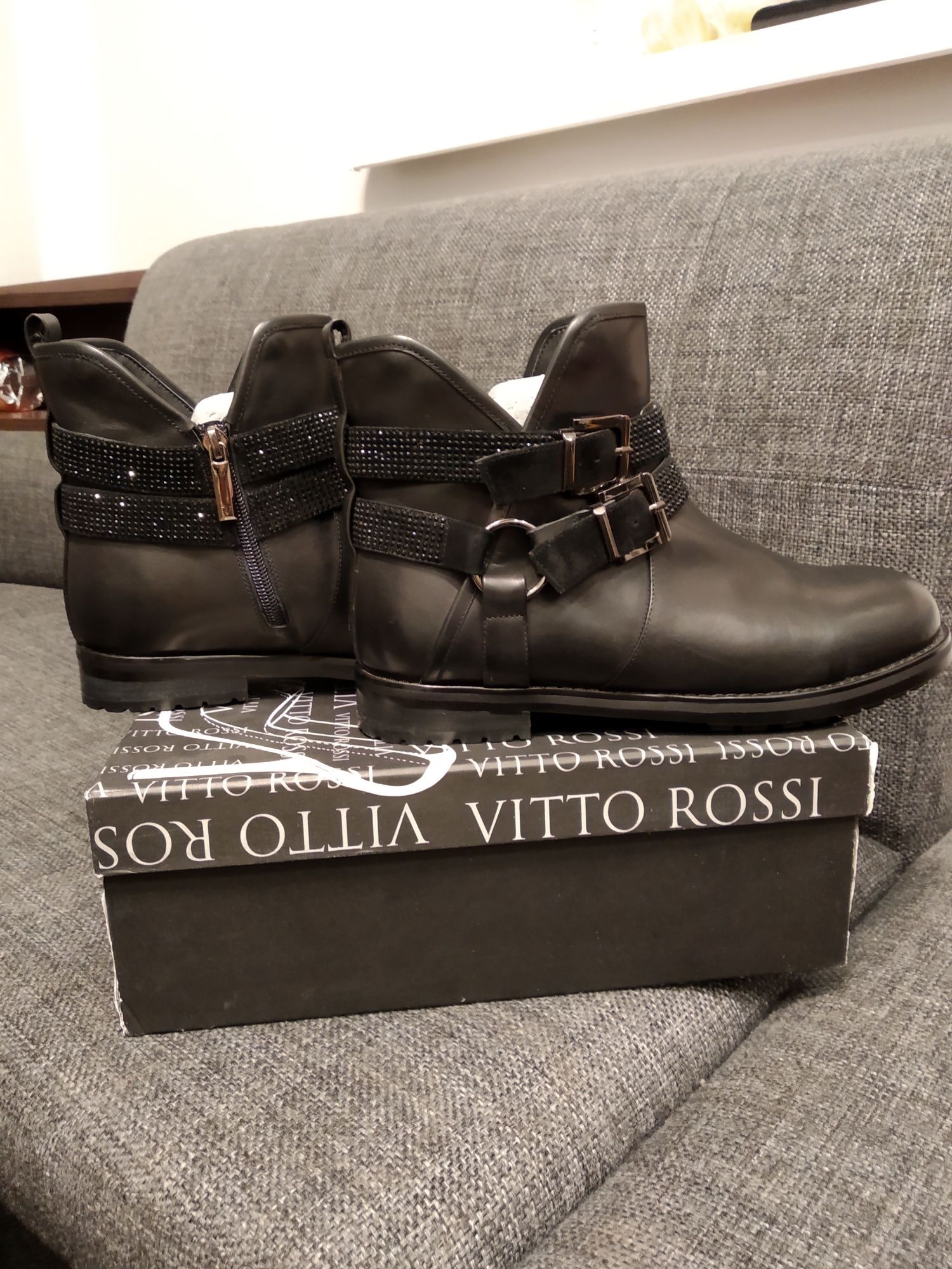 Ботинки сапоги кожаные Vitto Rossi черные демисезонные 38 размер