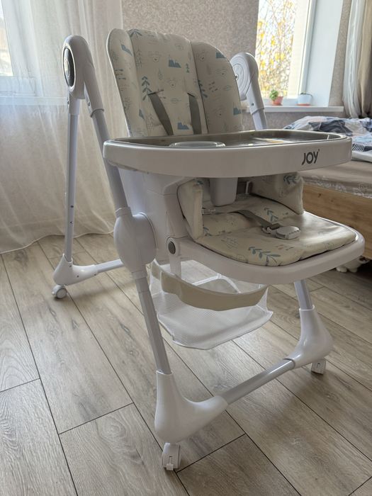 Стільчик для годування JOY