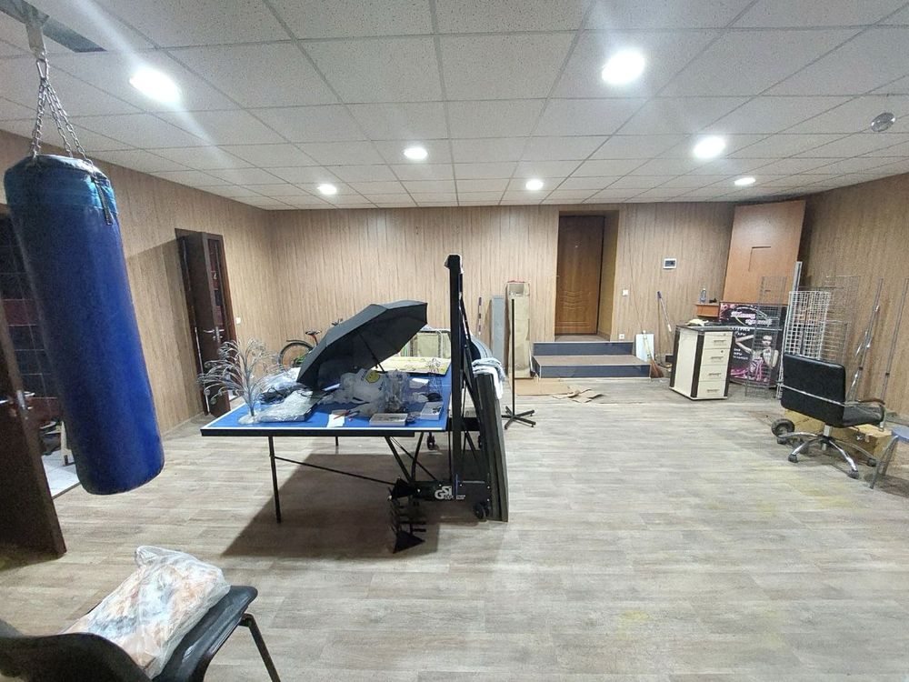 Оренда цоколь в центрі 108м2 вул Садова