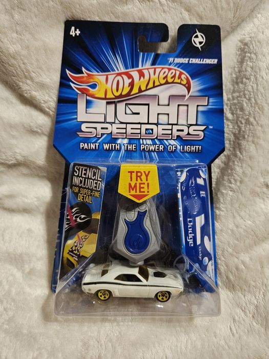 Unikat Hot Wheels Dodge Challenger Light Speeders samochód KupMiChceTo