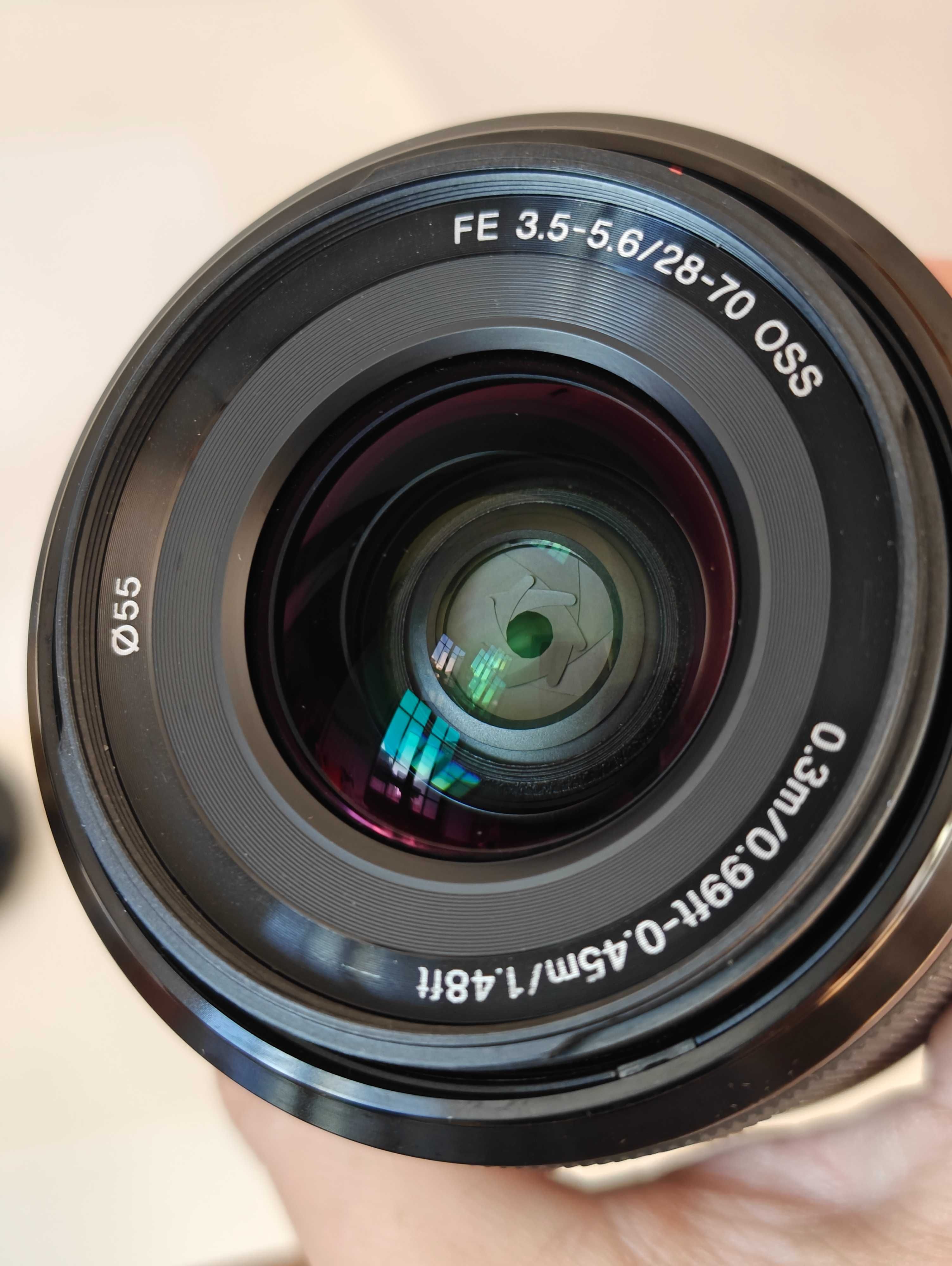 Sony FE 3.5-5.6 28–70mm OSS Lens