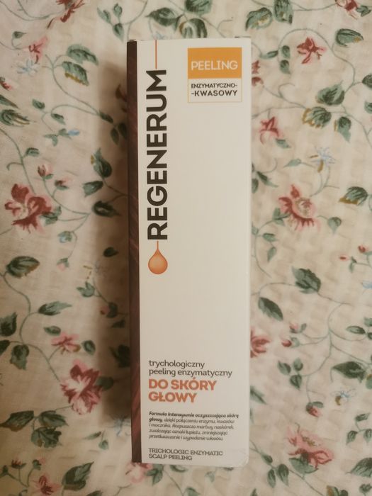 Regenerum trychologiczny peeling enzymatyczny do skóry głowy