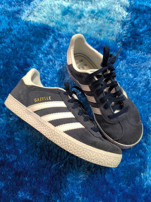 Adidas gazelle 32