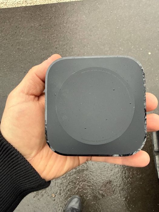 Apple TV 4K (3-го покоління) без пульта і дротів