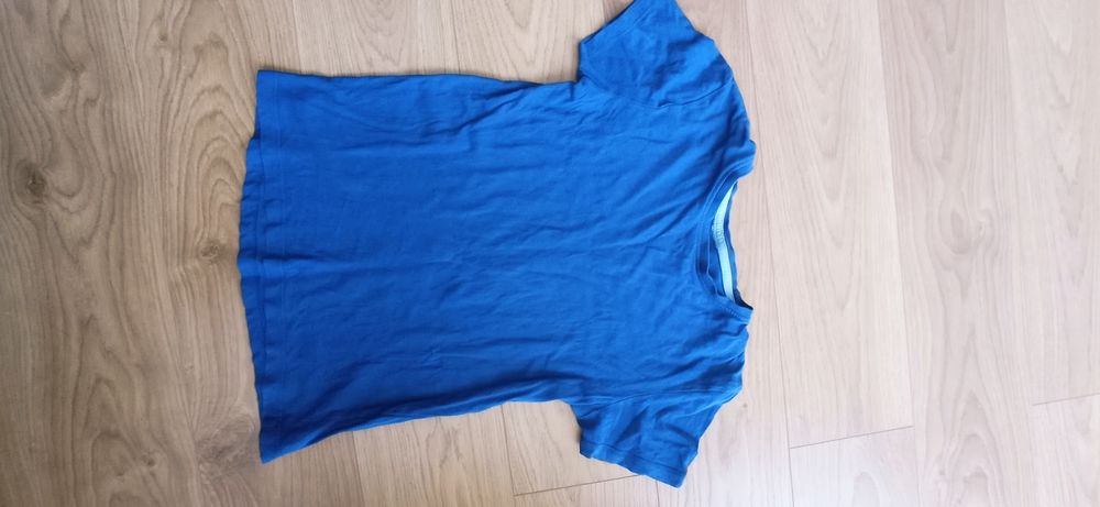 T-shirt rozmiar 128-134
