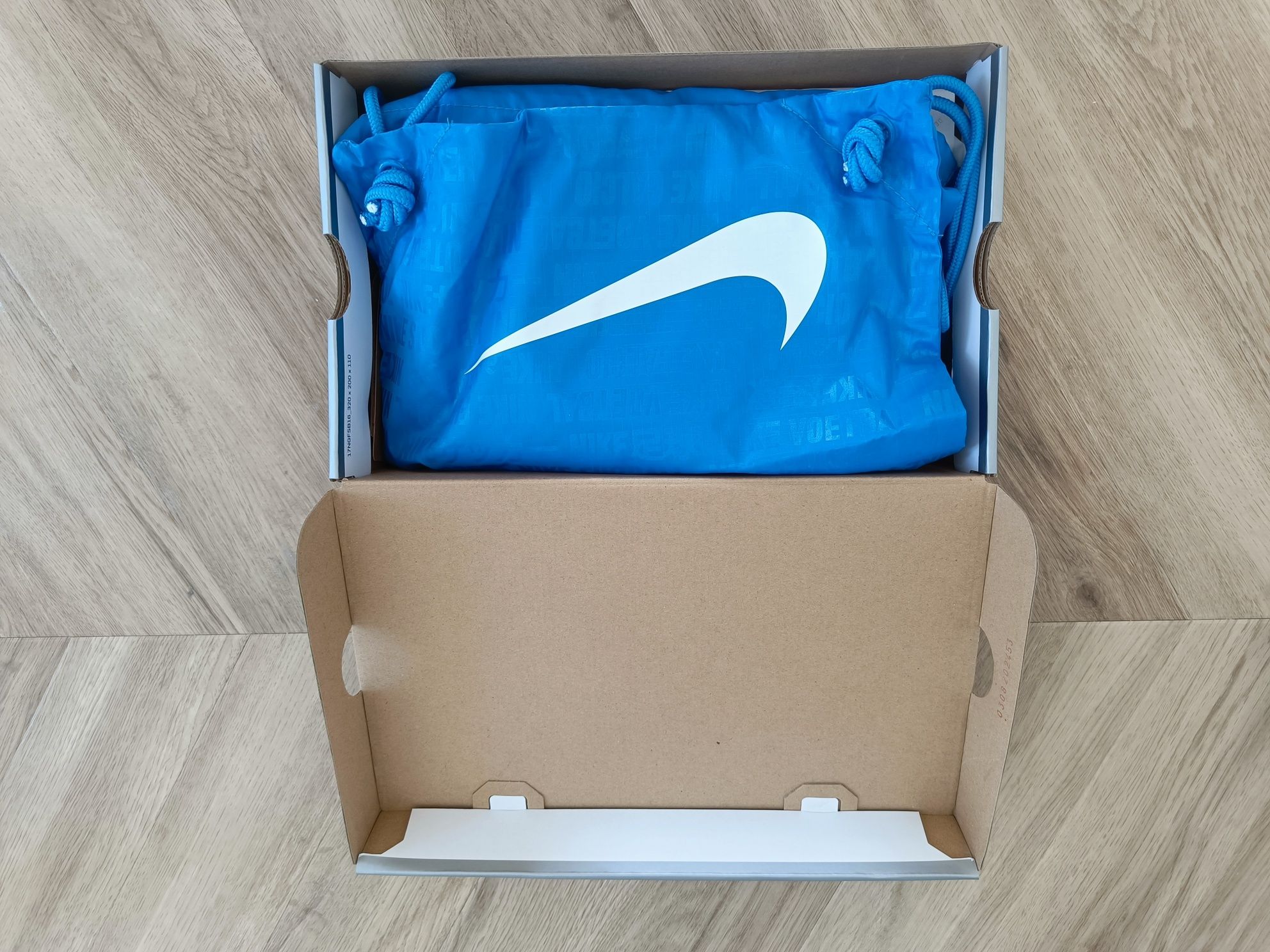 Korki buty piłkarskie Nike Tiempo Legend 10 Elite FG 44 Lanki