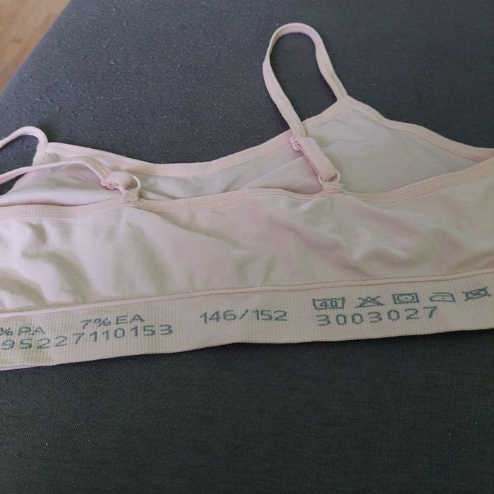 Bielizna dla dziewczynki.