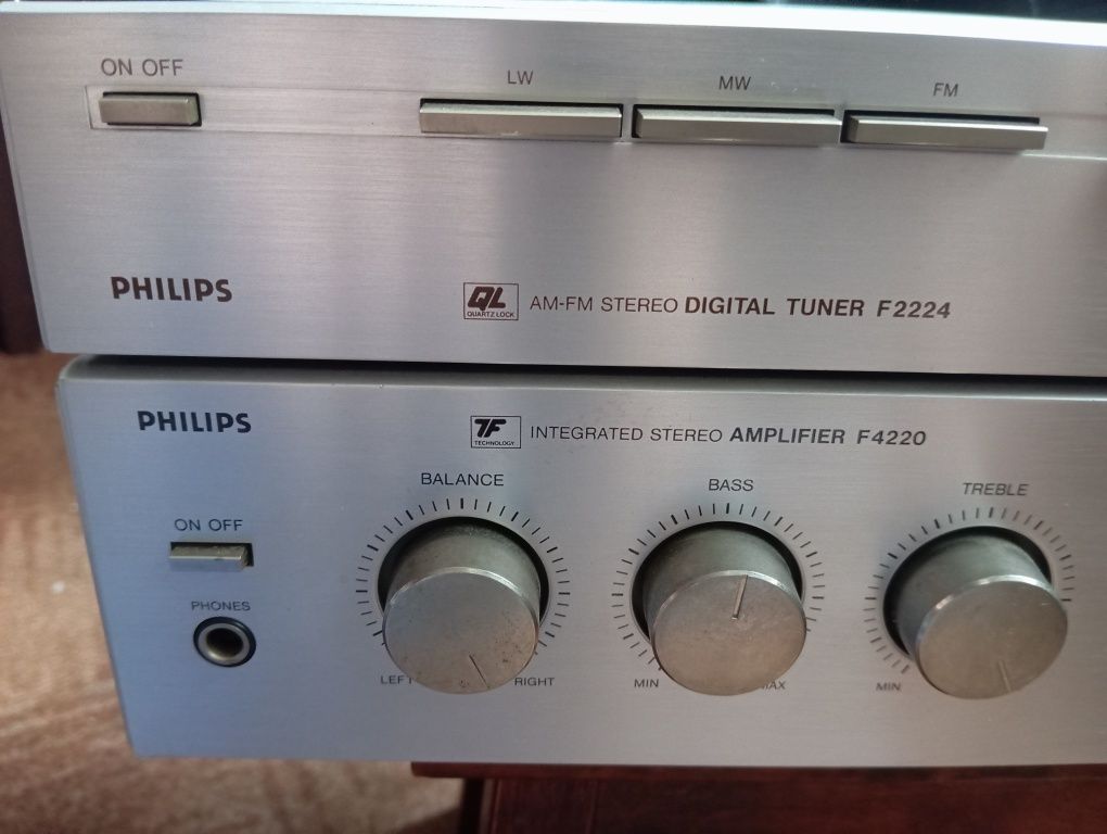 Philips tuner i wzmacniacz