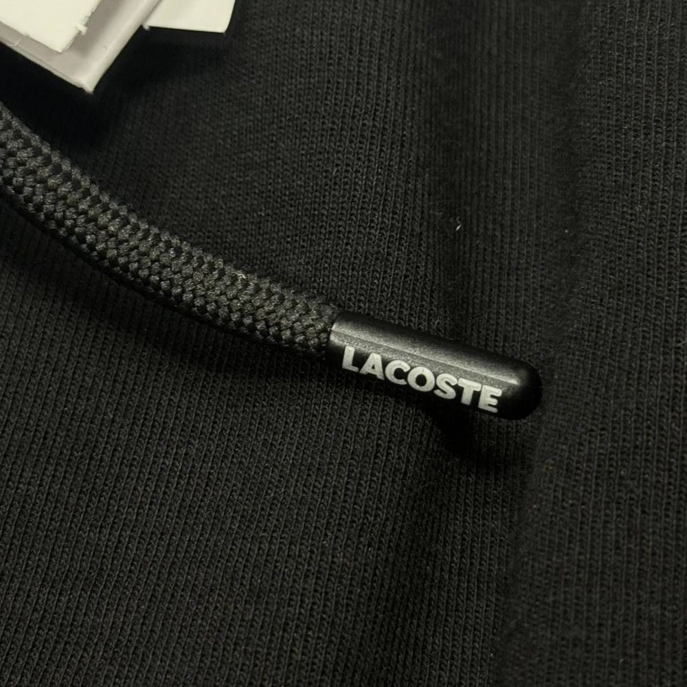 Штани Lacoste