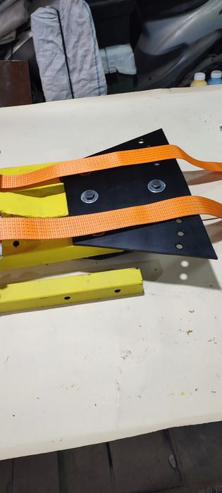 ЖОСКА СЦЕПКА для легкового автомобіля