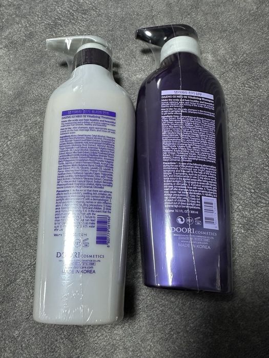 Набір Daeng gi meo ri, шампунь та кондиціонер по 300 мл