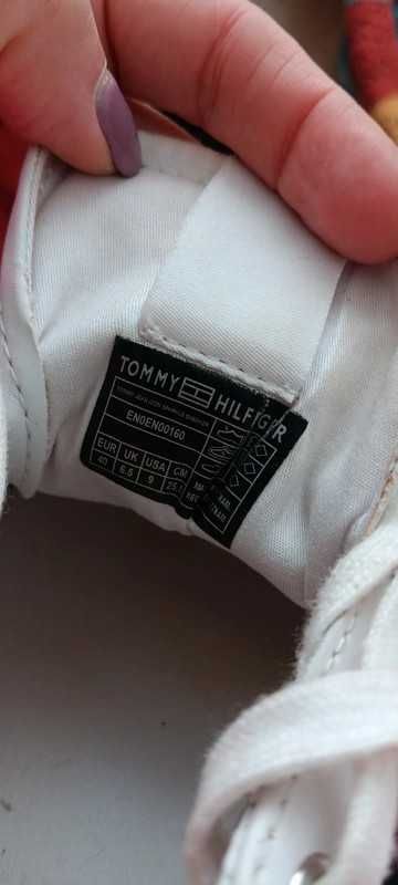 Ténis Brancos Tommy Hilfiger