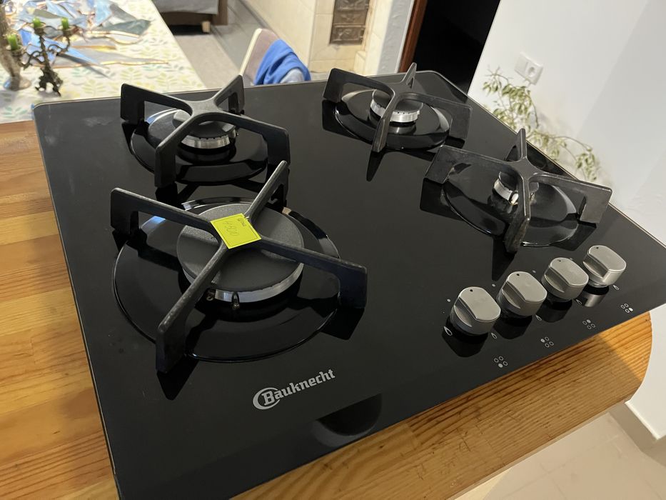 Газова поверхня Bauknecht
