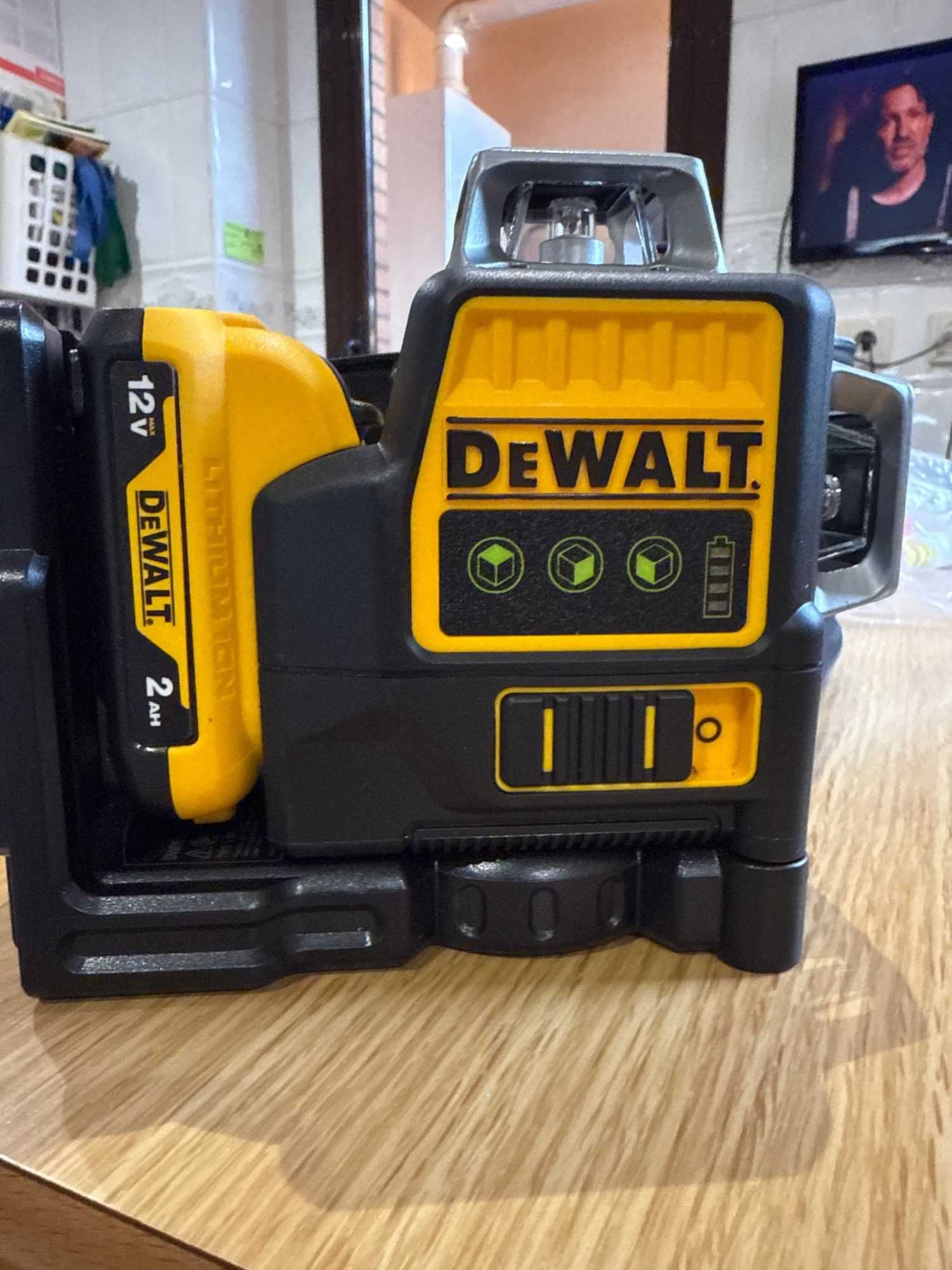 Laser DeWalt 360⁰