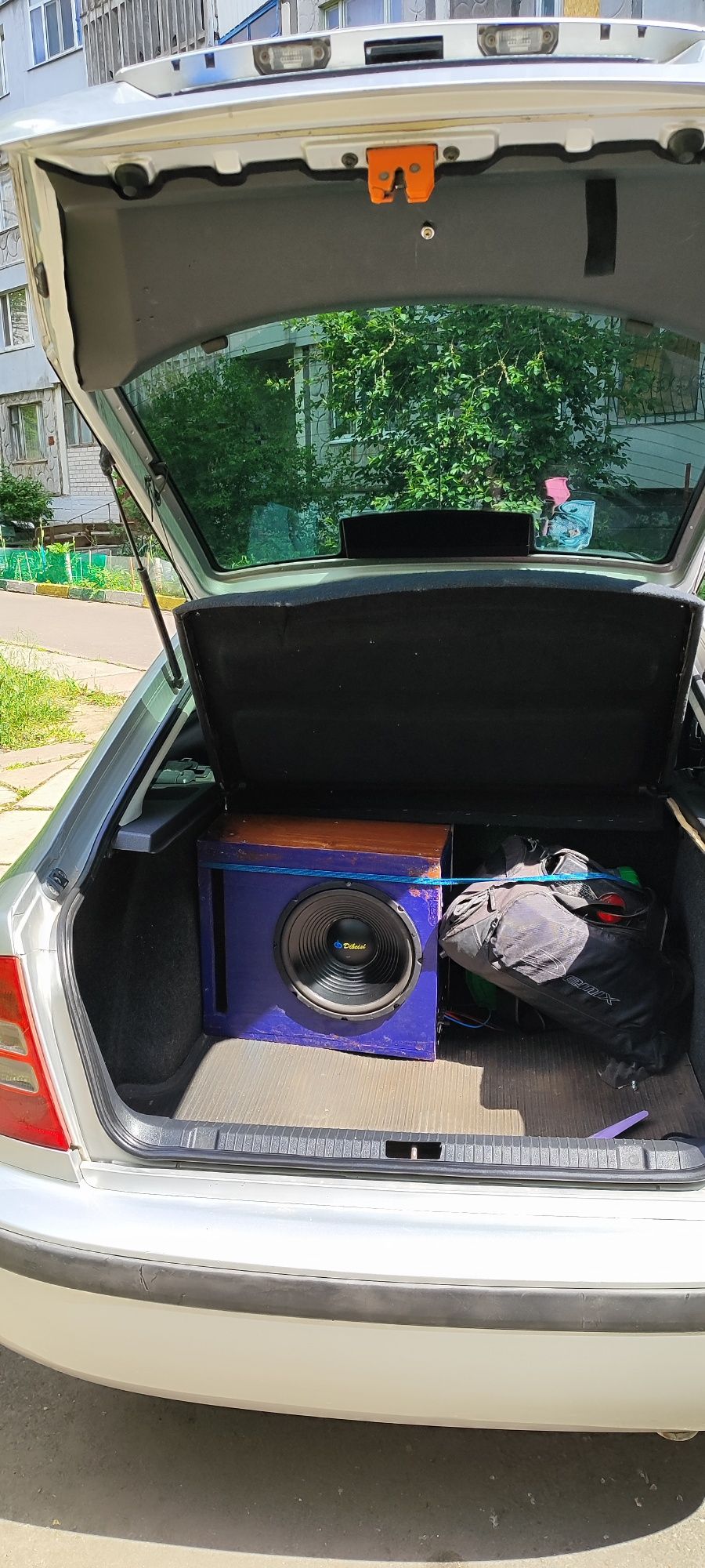 Шкода тур 1.8 турбо