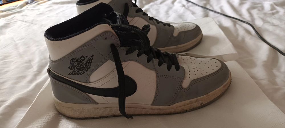 Ténis Air Jordan tamanho 41