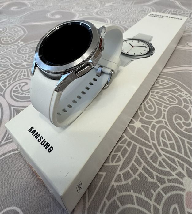 Samsung Galaxy watch 4 classic, смарт годинник