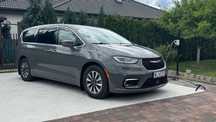 Chrysler Pacifica Chrysler Pacifica Hybrid Touring L 2022,